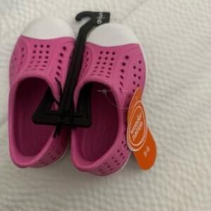 Girls water shoes